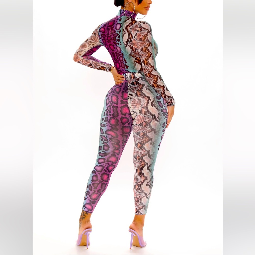 Fashion Nova 2pc snake print mesh body suit high waist legging set print varies